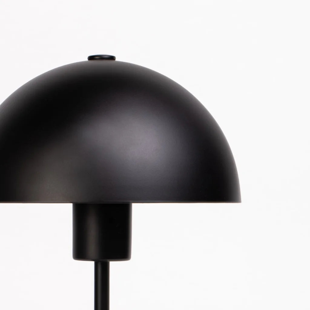 TABLE LAMP   BLACK METAL DOME