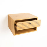 LYON FLOATING PEDESTAL
